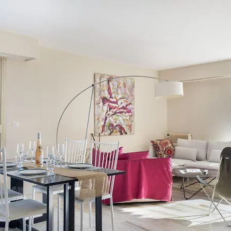 Apartment Les Miradors By Interhome *